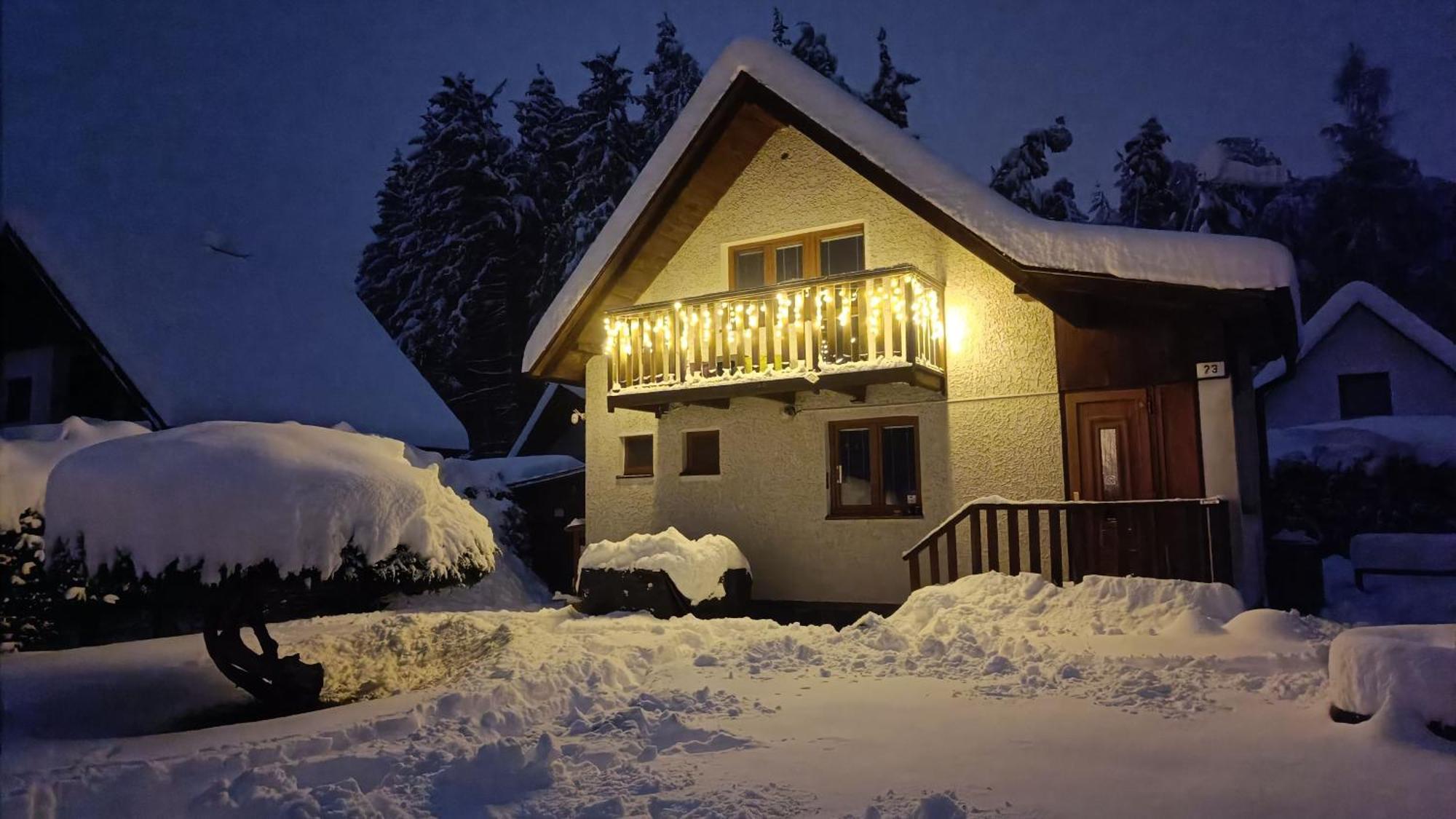 Chata Marecek - V Lesni Osade U Reky Luznice Skalice Buitenkant foto